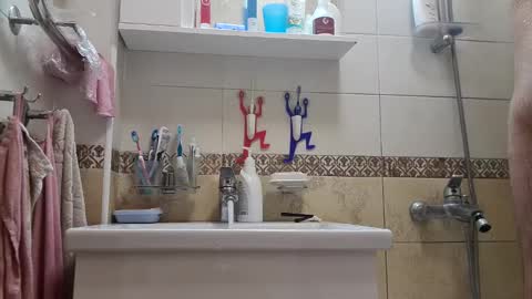 Eldak23 online show from 12.31.24