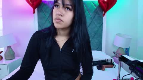 Sasha online show from 10.11.25