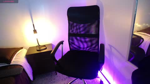 Sasha Brattz online show from 01.15.25