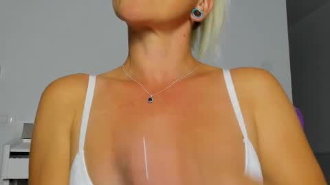 Snapshot of sasha_greens chatting on 07.14.26 Sasha Green online show from 07.14.26