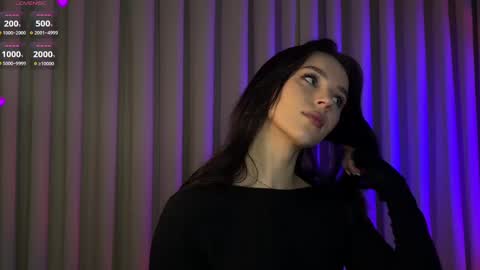 Sasha Long13 online show from 02.28.25