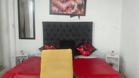 sasha maturee online show from 02.21.25