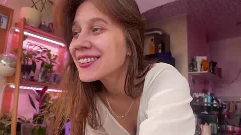 Alexandra Sasha in short online show from 02.27.25