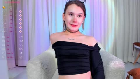 Snapshot of sasha_vesmus chatting on 12.10.24 Sasha Vesmus online show from 12.10.24