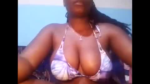 sashabigbooty online show from 10.26.25