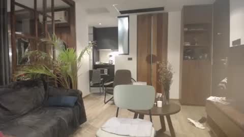 Snapshot of sashasweetsasha chatting on 12.12.24 Sasha online show from 12.12.24