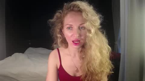 Snapshot of sashasweetsasha chatting on 02.24.26 Sasha online show from 02.24.26