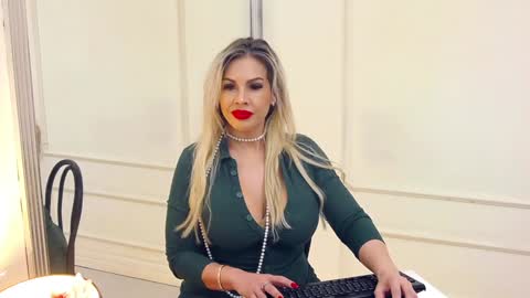 Sasha online show from 12.29.24