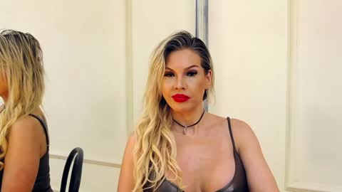 Sasha online show from 01.06.25