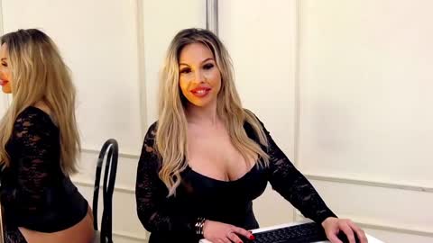 Sasha online show from 02.20.25