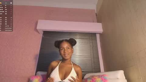 SashhaLux22 online show from 02.24.25