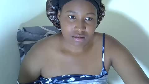 Snapshot of sasshun chatting on 10.03.25 sassy online show from 10.03.25