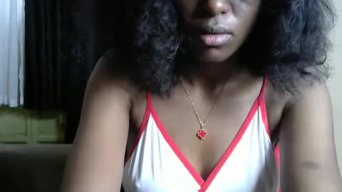 sassy_lyne online show from 12.04.25