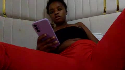 Snapshot of sassylilmama chatting on 06.16.26 sassylilmama online show from 06.16.26