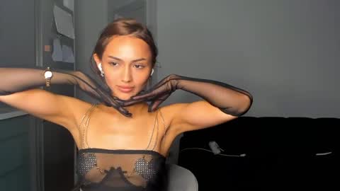 Snapshot of sassynova chatting on 06.02.26 Ksenya online show from 06.02.26