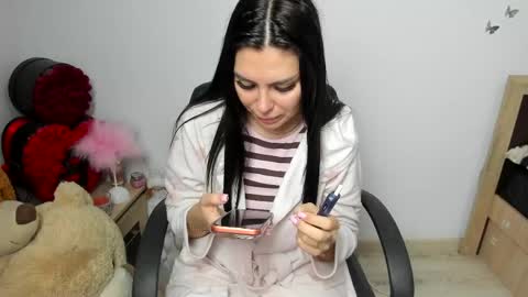 sassytiff online show from 04.19.26