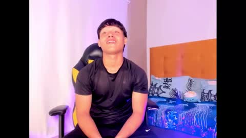 Snapshot of sasuke_uchiha12 chatting on 01.26.25 Evans Williams online show from 01.26.25