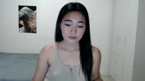 Snapshot of sasy_ritchel chatting on 10.06.25 Thessavageee online show from 10.06.25