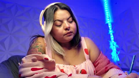 Gina George online show from 12.03.24