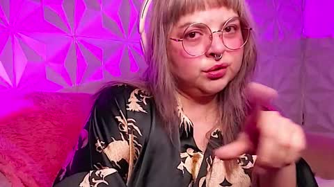 Gina George online show from 11.16.25