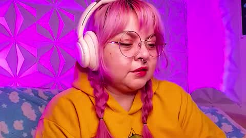 Gina George online show from 02.18.26