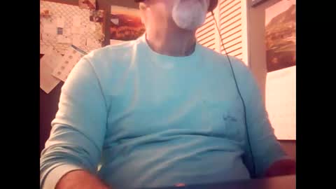 Snapshot of satyr64 chatting on 01.12.26 satyr64 online show from 01.12.26