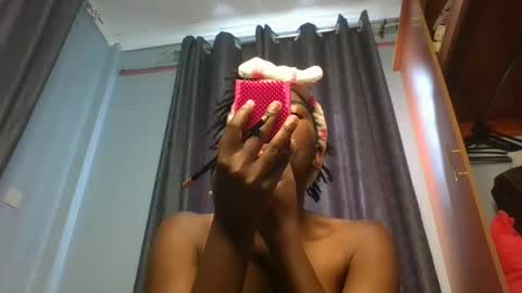 Snapshot of sauce_pety chatting on 03.15.26 pety online show from 03.15.26