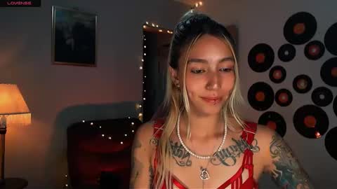 I AM JENN  online show from 02.23.25