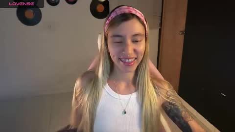 I AM JENN  online show from 06.01.26