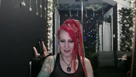 SaucySky online show from 02.15.25