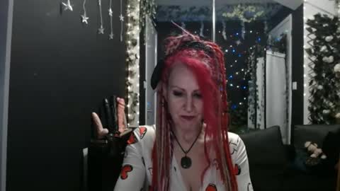 SaucySky online show from 02.23.25