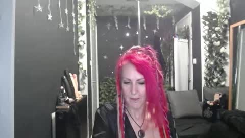 SaucySky online show from 11.27.25