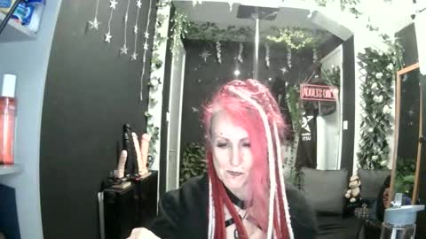 SaucySky online show from 05.06.26