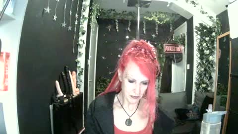 Snapshot of saucysky chatting on 06.20.26 SaucySky online show from 06.20.26