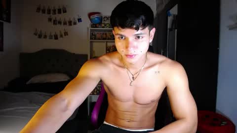 Snapshot of saulomiralles chatting on 06.06.26 Saulo online show from 06.06.26