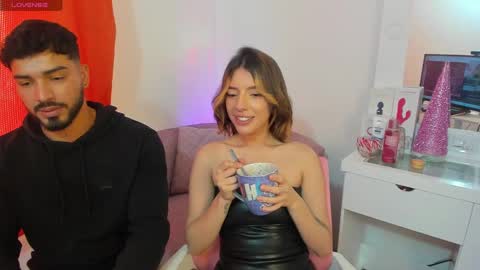 savagesweethearts online show from 12.16.24