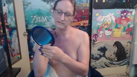 Snapshot of savanah_banana chatting on 11.15.25 Savanah online show from 11.15.25