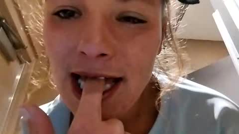 savannahjays online show from 11.25.25