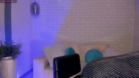 Snapshot of savannahstorm_ chatting on 02.13.25 S a v a n n a h online show from 02.13.25