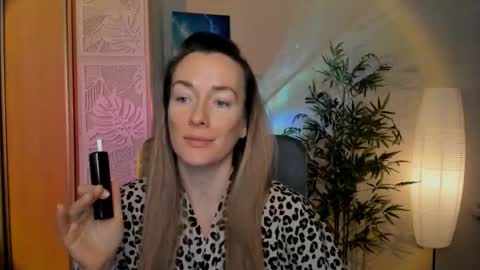 Snapshot of save_the_qween chatting on 01.09.26 save the qween online show from 01.09.26