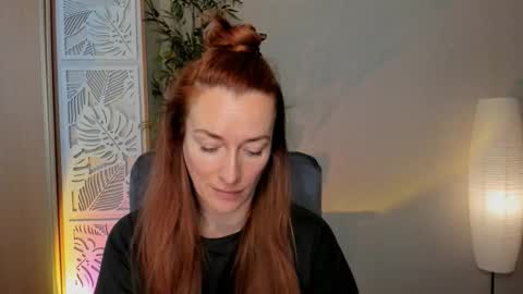 Snapshot of save_the_qween chatting on 03.16.26 save the qween online show from 03.16.26