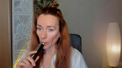 Snapshot of save_the_qween chatting on 04.04.26 save the qween online show from 04.04.26