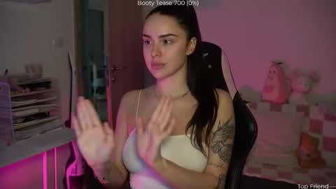 Naomi online show from 12.14.25