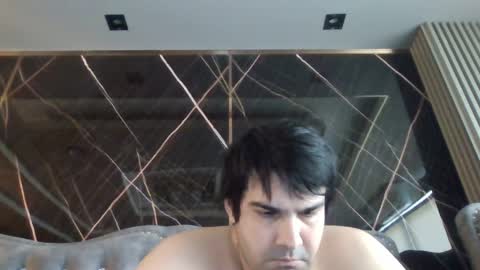 petperson04 online show from 04.13.26