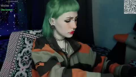 Snapshot of say_mary chatting on 03.10.26 pronoun she. name Mary. age 21. online show from 03.10.26