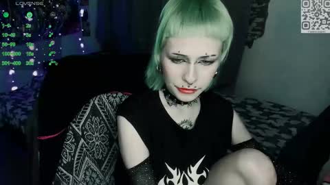 Snapshot of say_mary chatting on 03.15.26 pronoun she. name Mary. age 21. online show from 03.15.26