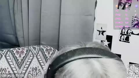 Snapshot of say_mary chatting on 04.12.26 pronoun she. name Mary. age 21. online show from 04.12.26