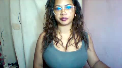 Snapshot of sayah_69 chatting on 05.28.26 sayah_69 online show from 05.28.26