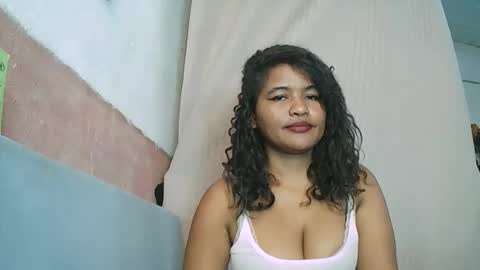 saylla1 online show from 06.06.26