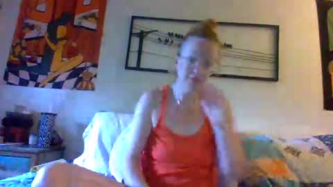 Snapshot of scandlamy chatting on 06.28.26 ScandlAmy online show from 06.28.26